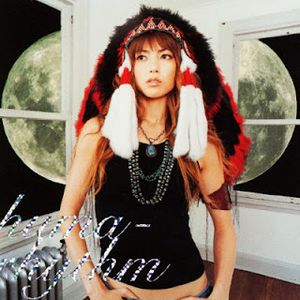 [Album] hitomi - huma-rhythm (First Press edition) (2002.01.30/Flac/RAR)